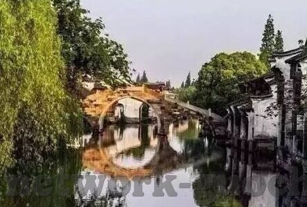 麻豆91www-沉沦边界，网海迷航与青春的迷失——透视麻豆91www之幽